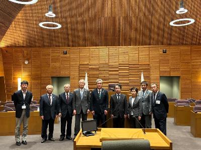 安曇野市議場