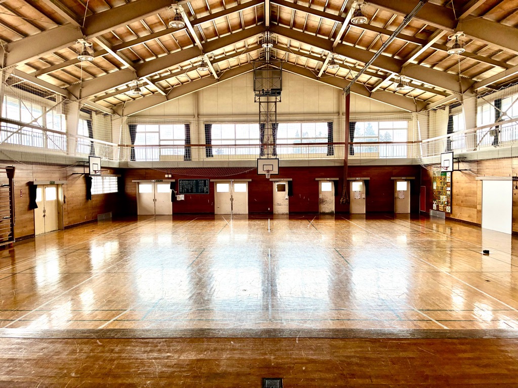 赤沢体育場内観