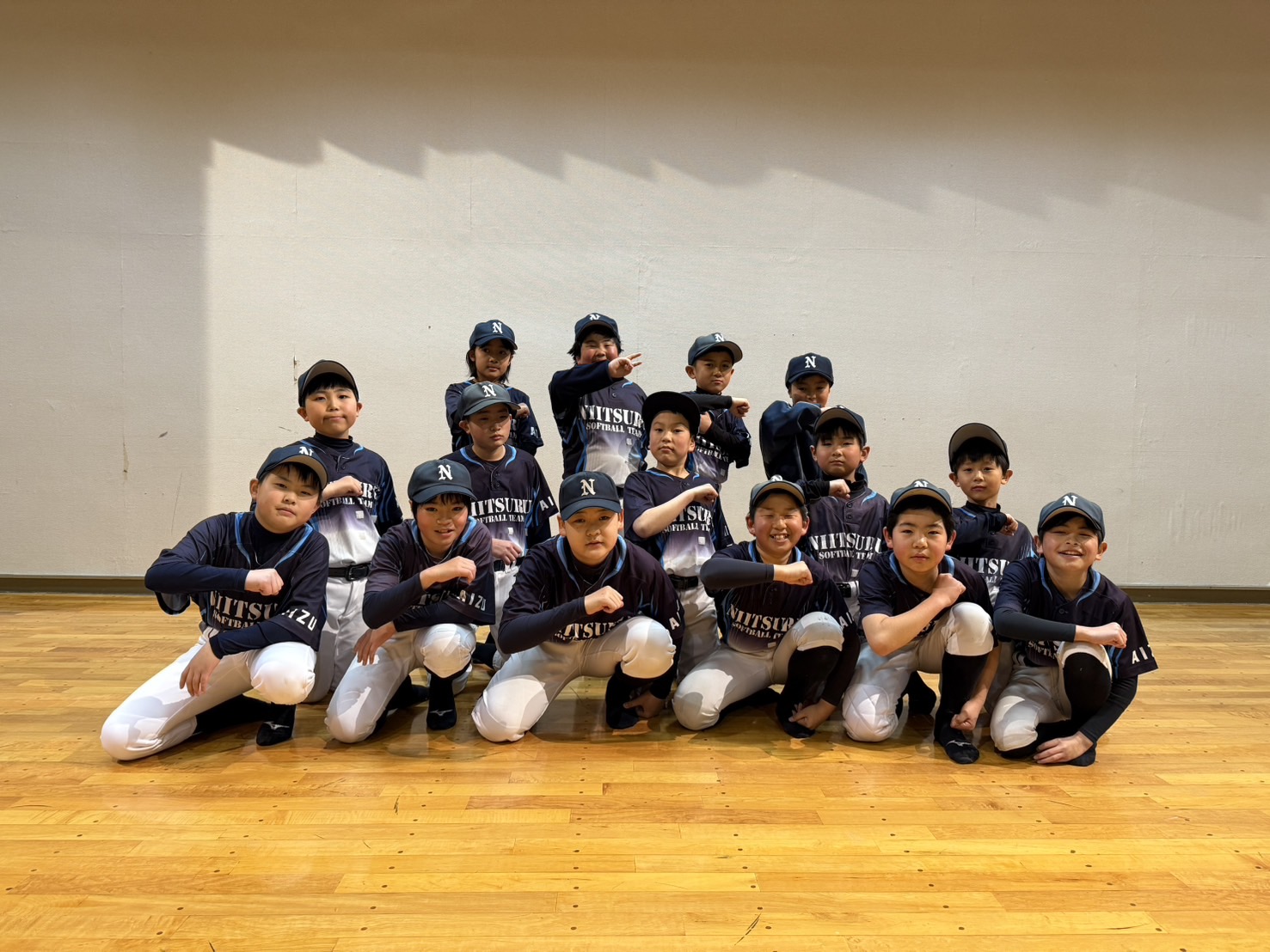 新鶴ソフトボールスポーツ少年団