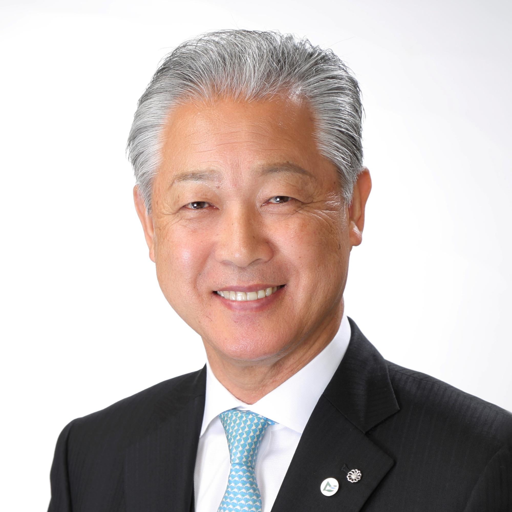 杉山純一町長の顔写真