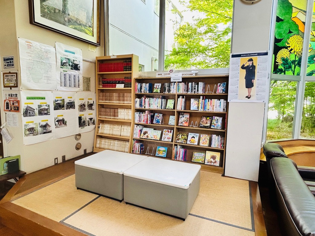 新鶴地域づくりセンター分館 図書室